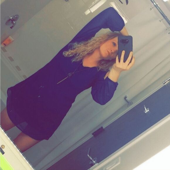 As U Wish Dress Sz Medium Cold Shoulder Blue Long Sleeve Dress Formal Homecoming - Picture 3 of 7